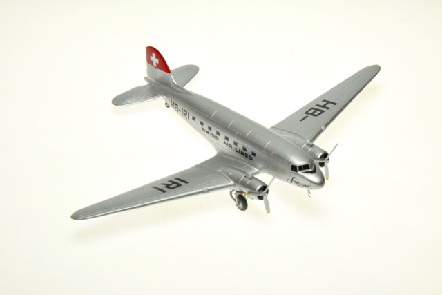 DC-3, Swiss Airlines (Minicraft 1/144)
