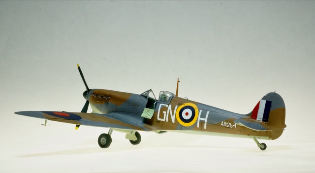 Spitfire Vb. 249 Squadron, Malta 1942. (Airfix 1/48) 
