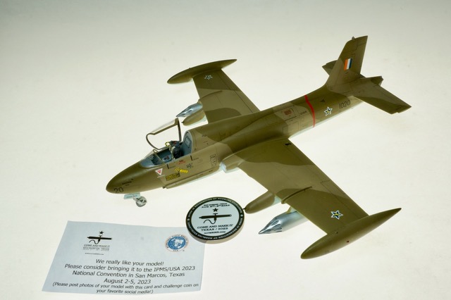 Aermacchi MB-326K Impala II. South African Air Force no. 4 Sqdn. (Esci 1/48)
