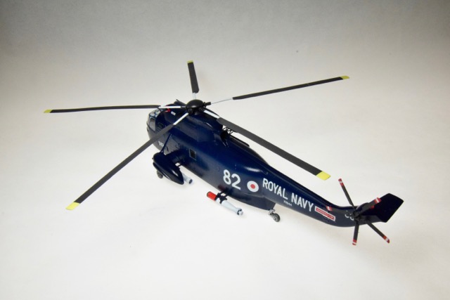 Westland Sea King (MPC 1/72)
Built in 6 days to win the 2019 White Elephant Contest immediately after the Holiday Party.
