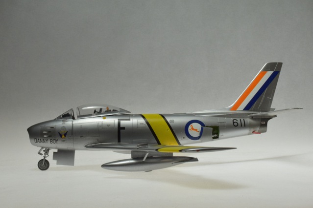 North American F-86F Sabre (Hasegawa 1/48)
South African Air Force
Korea, 1953
