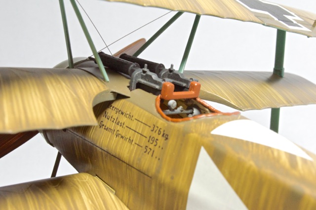 Fokker DR-1 (Revell 1/28)
Markings are for Jasta 19, 1918
