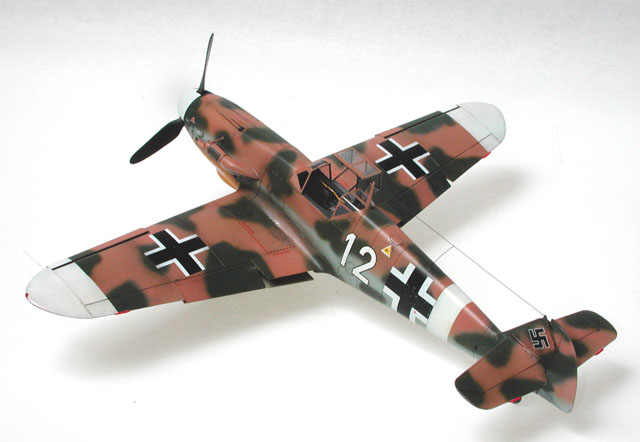 ME 109G-2 in desert scheme (Hasegawa 1/48)
