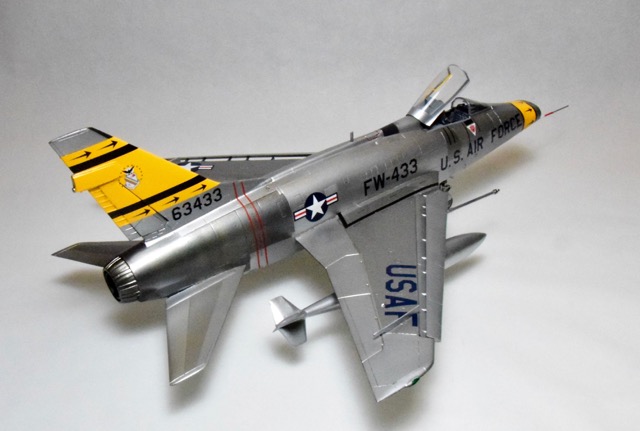 F-100D (Monogram 1/48)
USAF 1959.  Myrtle Beach AFB.  South Carolina.
