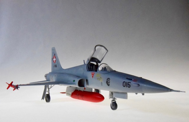 F-5E, Swiss Air Force Fliegerstaffel 18 (ESCI 1/48)
