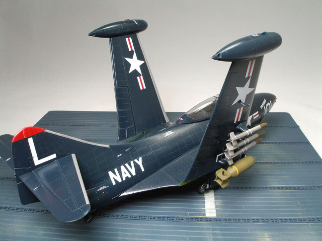 F9F-2 Panther (Trumpeter 1/48)
