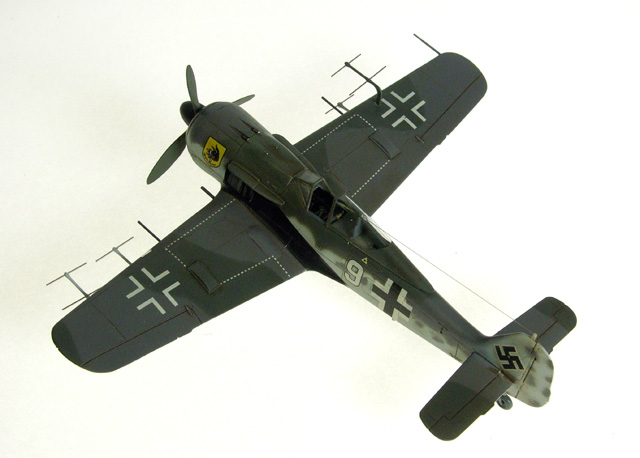 Fw190A8 R-11 Nachtjager (Hasegawa 1/72, OOB w/ resin seat)
