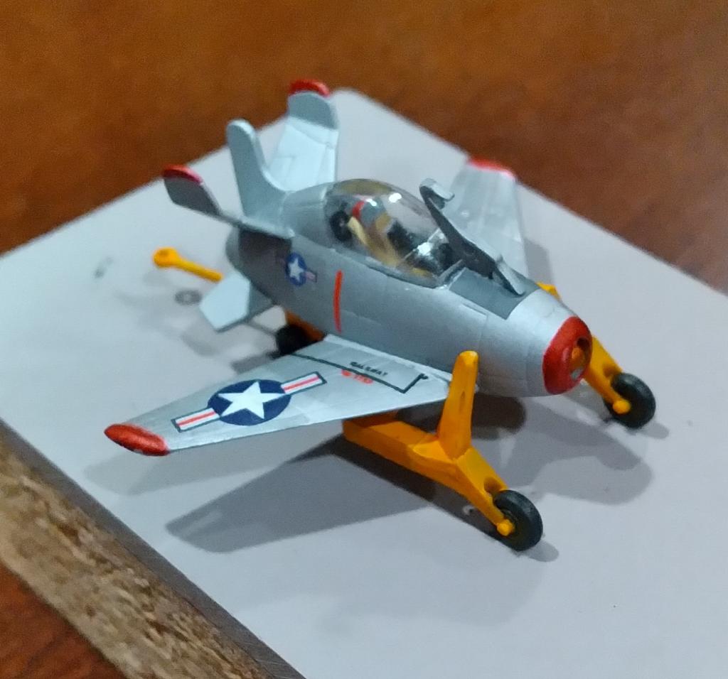 XF-85 Goblin (1/144)
