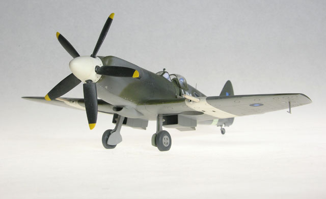 HobbyCraft Griffon Spitfire XIV
