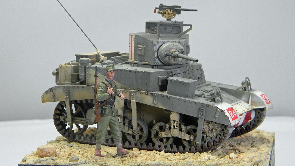 M3 "Honey" (Academy 1/35, Tristar Figure)
