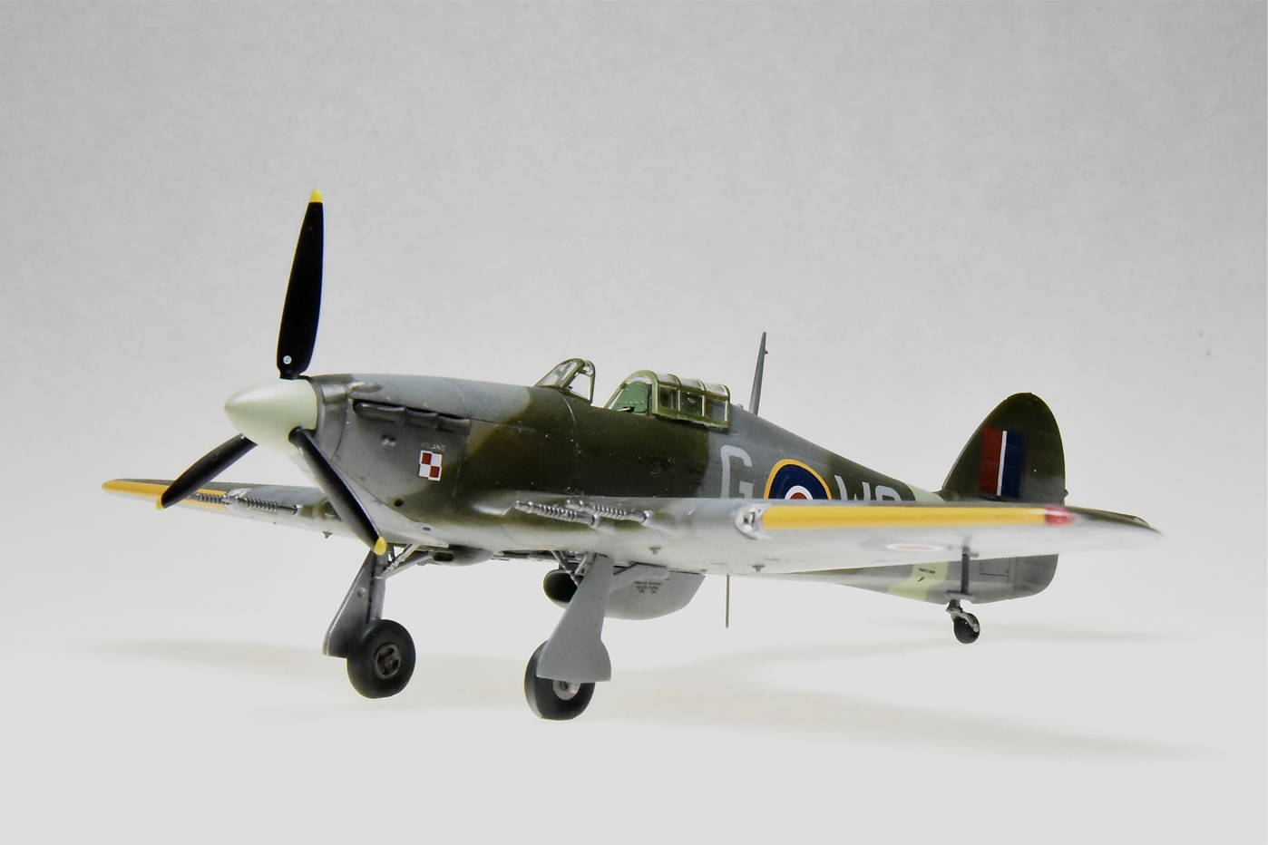 Hurricane Mk. IIc, Polish Recon. Squadron, ca. 1944 (Arma 1/72)
