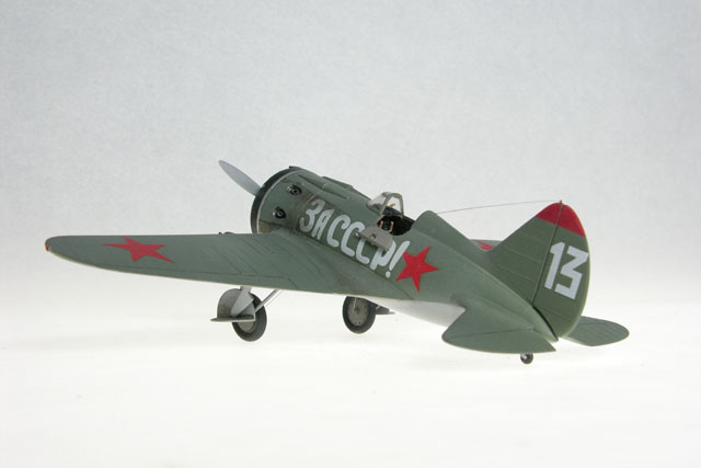 1/48 I-16 from HobbyCraft in early WWII Russian markings
