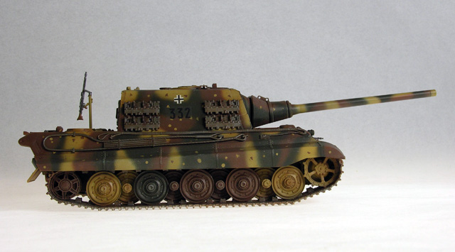 Jagdtiger, Early Version (Tamiya 1/48)
