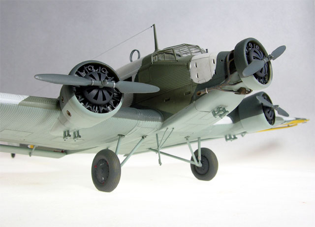 Ju 52 (1/48 Pro-Modeler)
