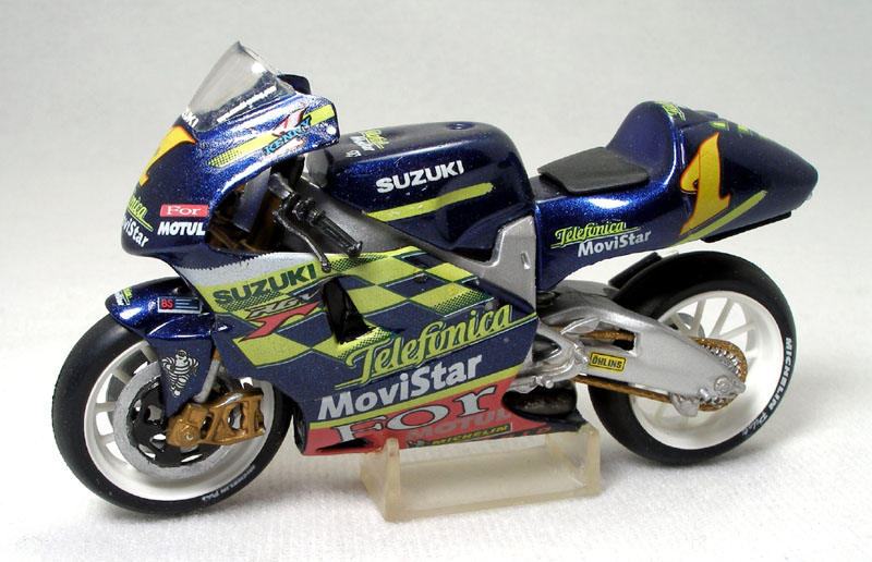 Suzuki GP500 Telefonica (Box stock 1/24 Airfix kit)
