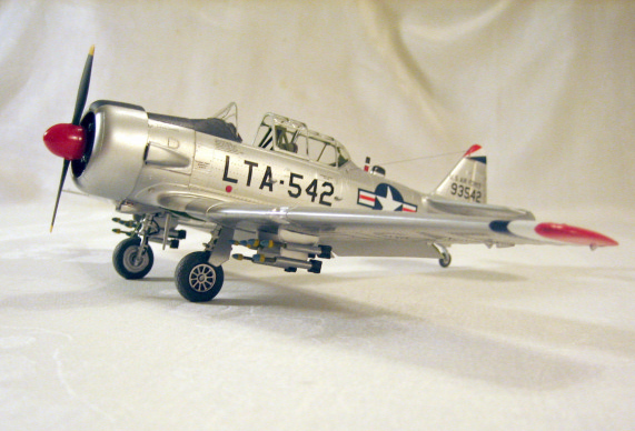 LT-6G with smoke rockets, 6149th Tactical Control Squadron - Chunchon, Korea,  1953. (1/48 Monogram)
