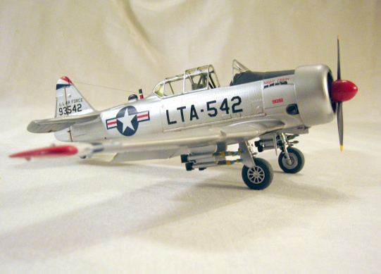 LT-6G with smoke rockets, 6149th Tactical Control Squadron - Chunchon, Korea,  1953. (1/48 Monogram)
