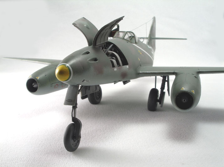 Me.262 (1/48 Monogram)
KG 54, 1945
