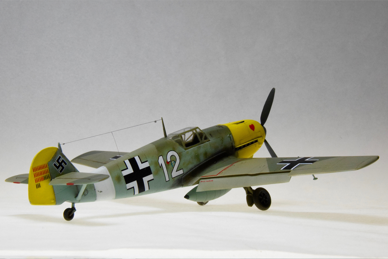 Me 109 E-7, 7/JG 26, Sicily - Summer 1941 (Hobbycraft 1/48)
