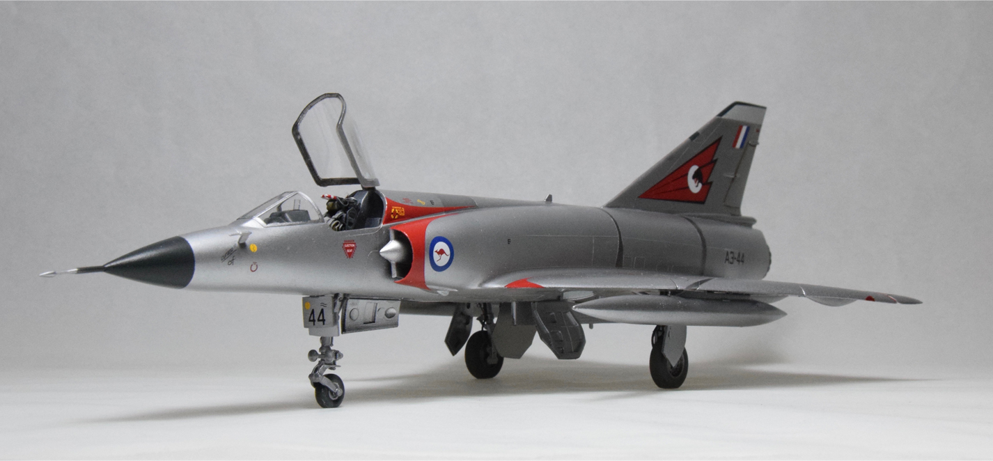 Dassault Mirage III O (ESCI  1/48)
No.76 Squadron RAAF.  Darwin,  1973.
