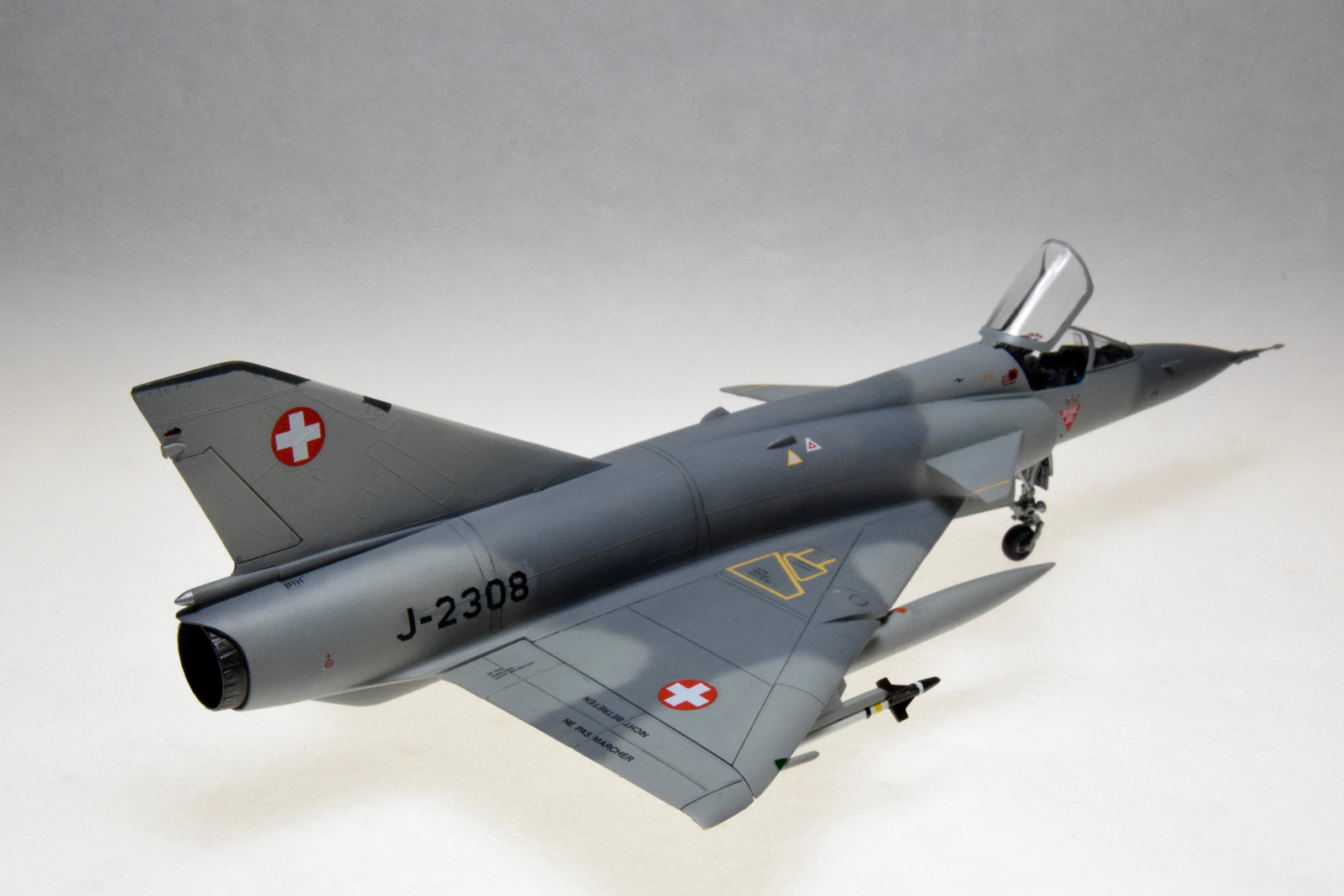 Mirage III S with C-70 mods, Swiss Air Force 1990 (ESCI 1/48)
