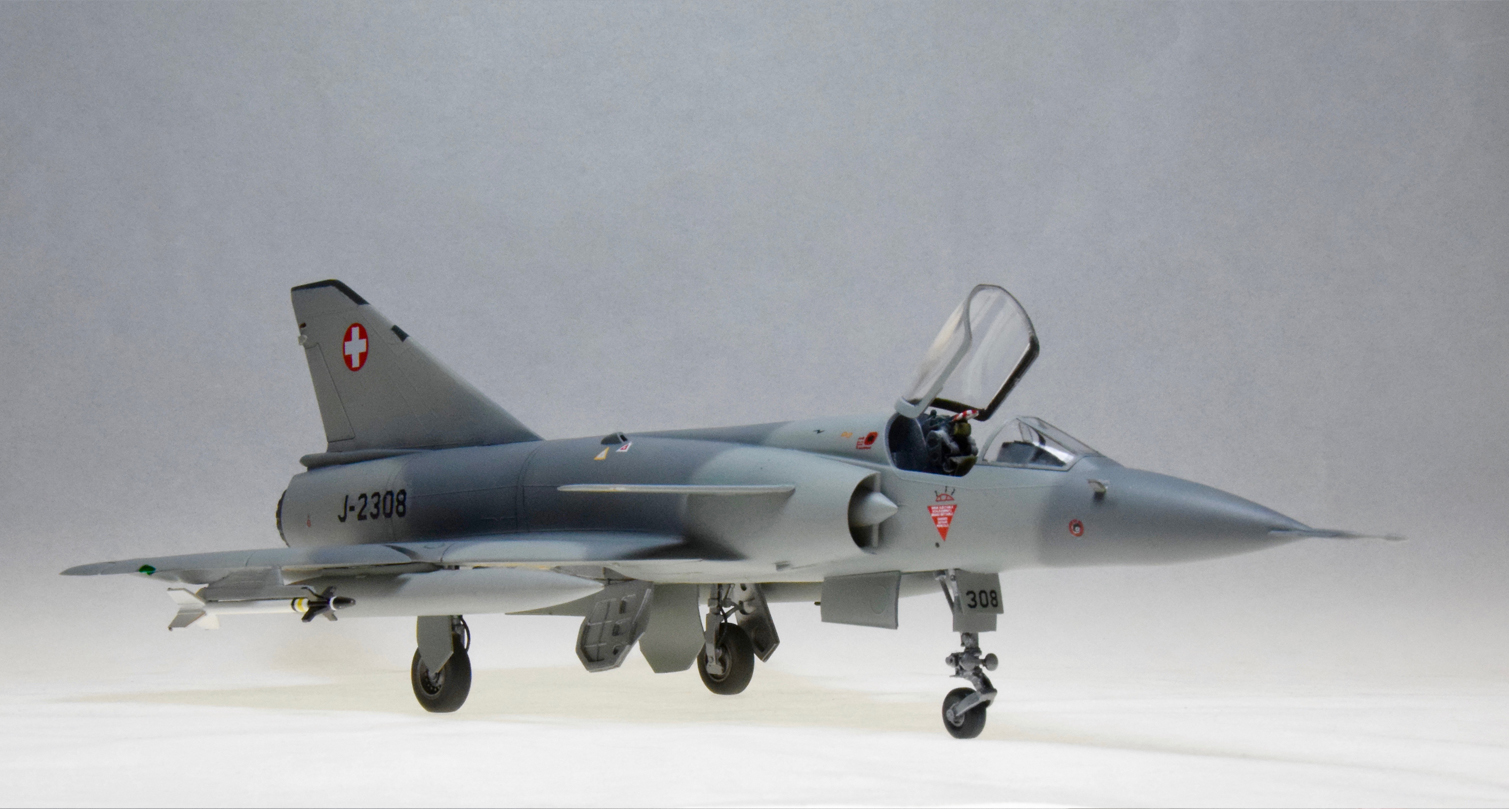 Mirage III S with C-70 mods, Swiss Air Force 1990 (ESCI 1/48)
