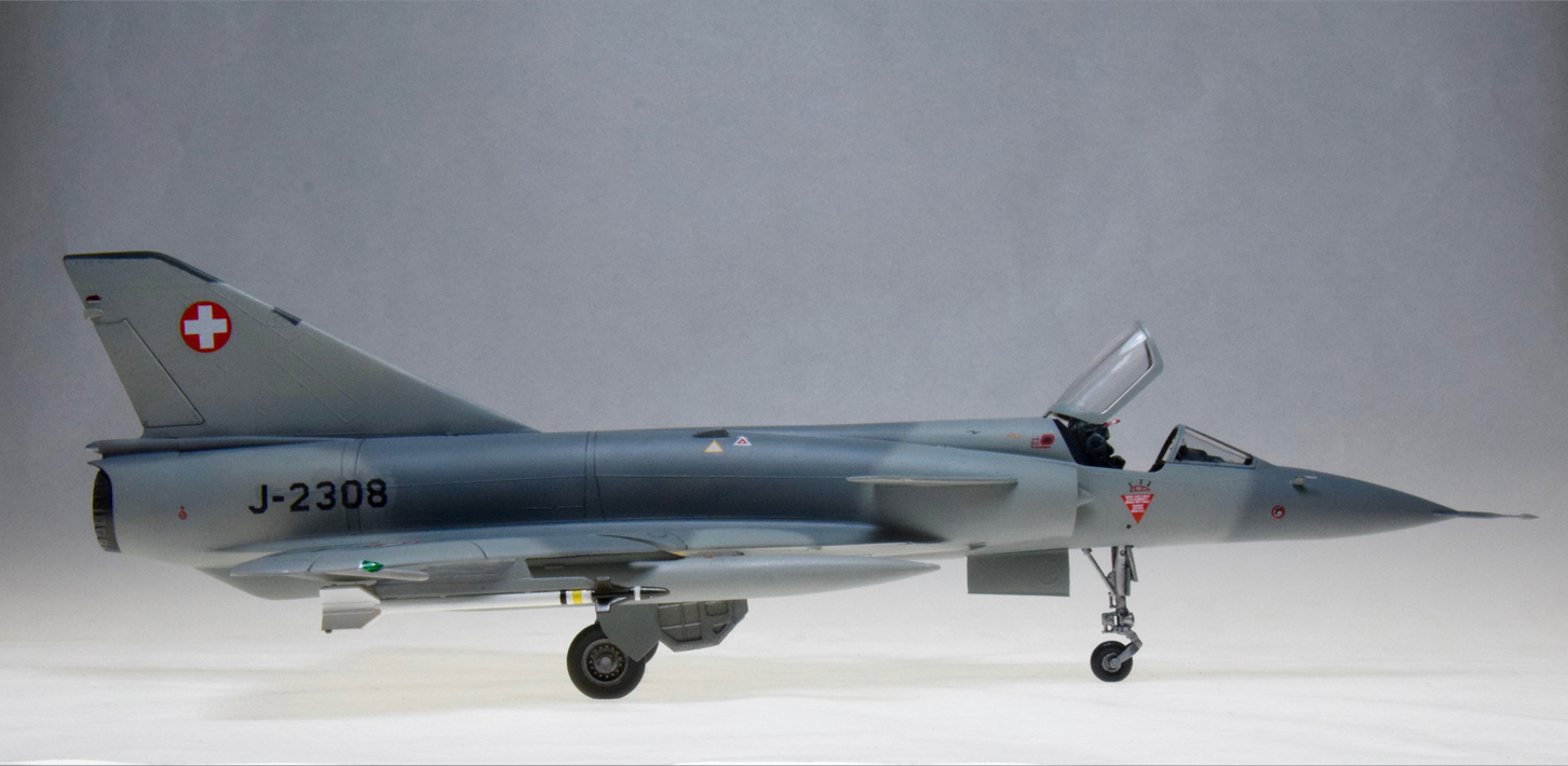 Mirage III S with C-70 mods, Swiss Air Force 1990 (ESCI 1/48)
