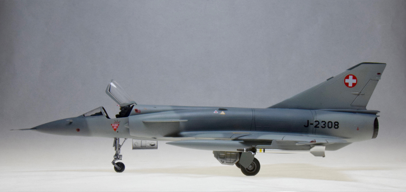 Mirage III S with C-70 mods, Swiss Air Force 1990 (ESCI 1/48)
