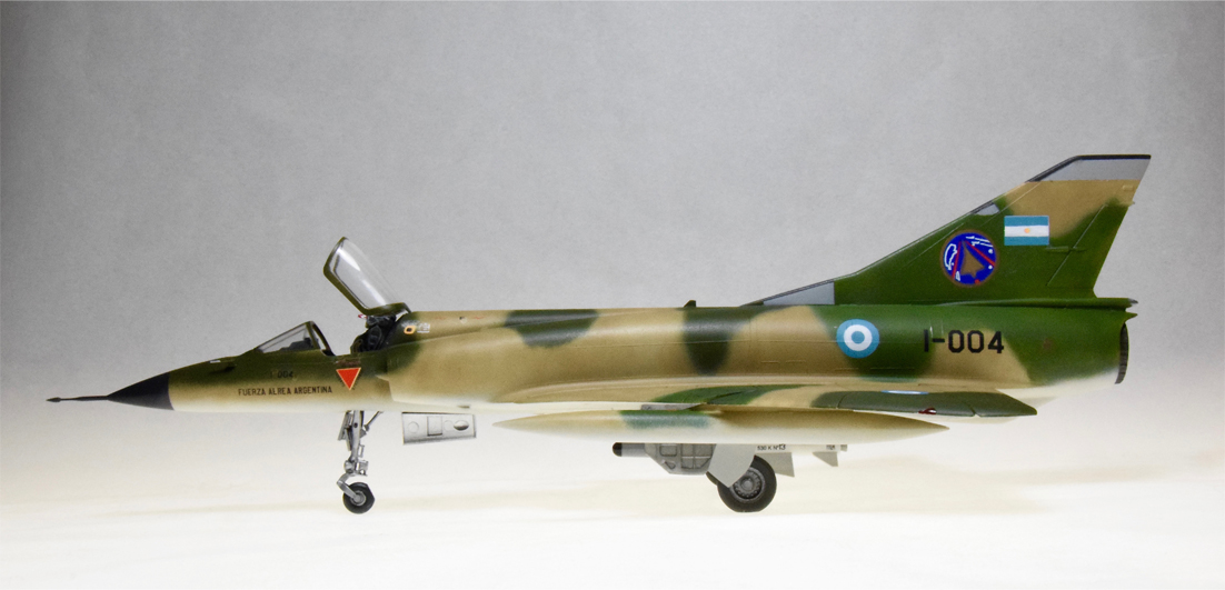 Dassault Mirage III EA (ESCI 1/48)
No.1 Sqdn. Argentine Air Force
Moron Air Base. Buenos Aires
1982 Falklands/Malvinas war
