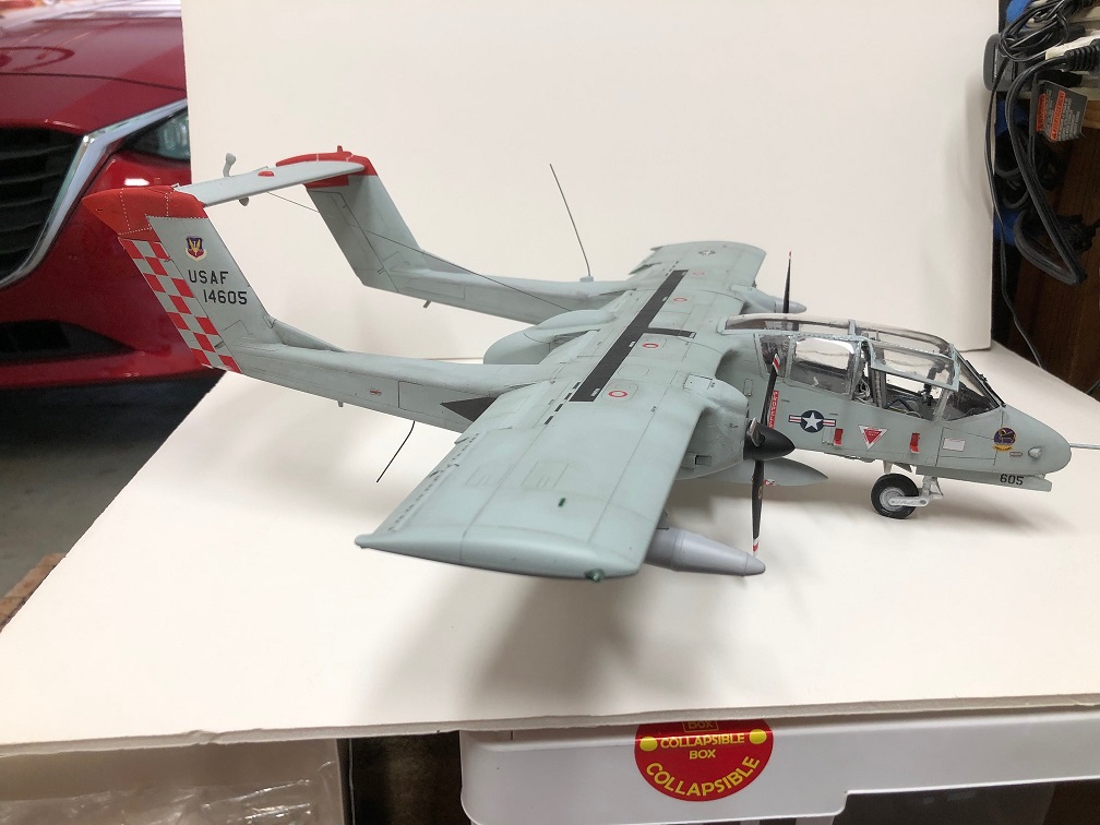 OV-10 (Kitty Hawk 1/32)
