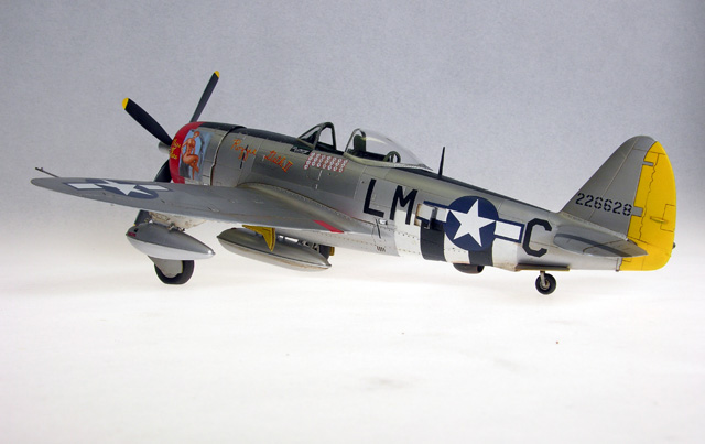 P-47D Bubble Top (Academy 1/48)
Finished as Capt. Fred Christensen Jr's. "Rozzie Geth II, Miss Fire".
