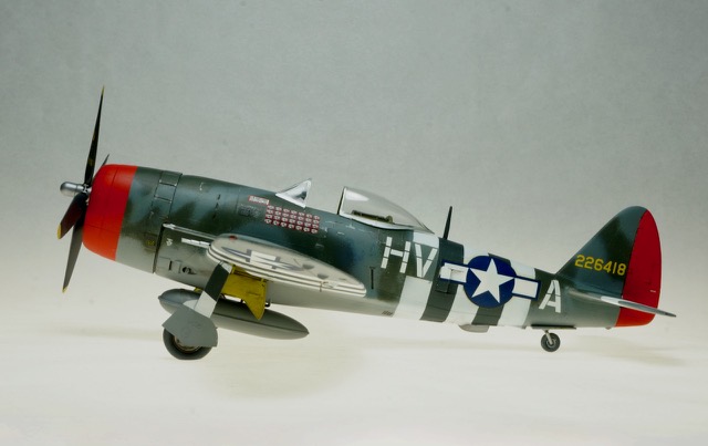 P-47D, USAAF 61st Sqdn. 56th Fighter Group., Lt. Col. Francis Gabreski. (Monogram 1/48)
