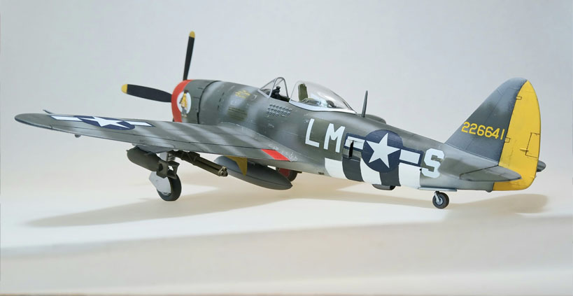 P-47D "Hairless Joe", Col. David Schilling, 56th Fighter Group 1944 (Monogram 1/48)
