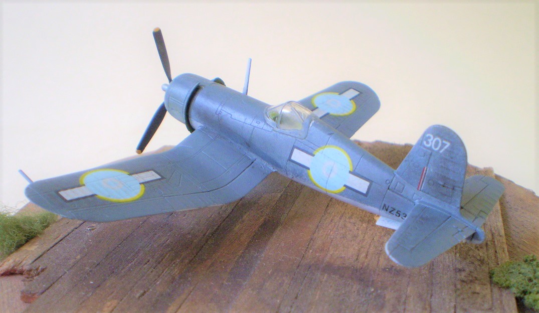 F4-U Corsair, RNZAF Markings (AFV Club 1/144 )
