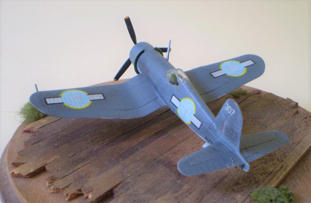 F4-U Corsair, RNZAF Markings (AFV Club 1/144 )
