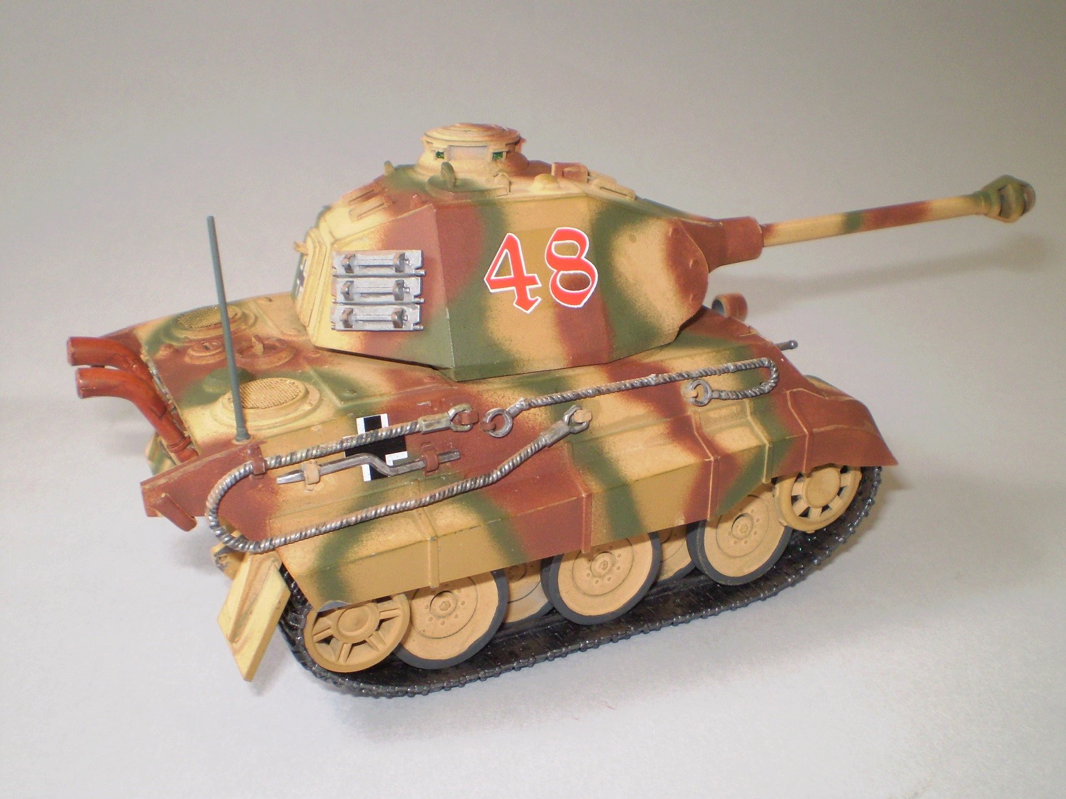 King Tiger w/ Porsche Turret (MENG)
