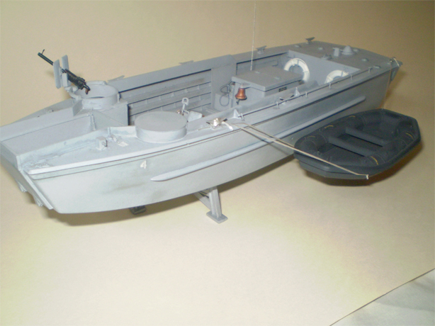 UDT Boat (Monogram/Revell 1/32)
