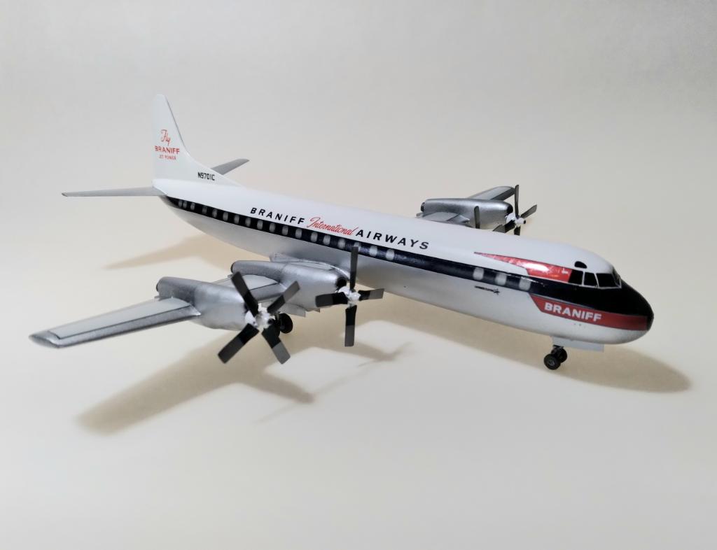 Lockheed L-188 Electra II (Minicraft 1/144)
