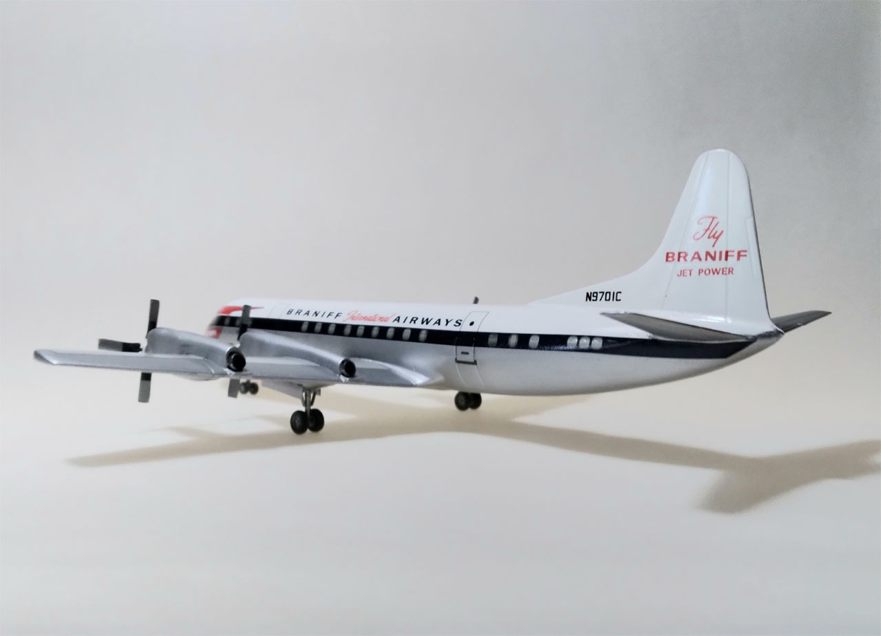 Lockheed L-188 Electra II (Minicraft 1/144)
