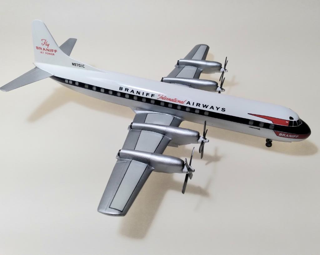 Lockheed L-188 Electra II (Minicraft 1/144)
