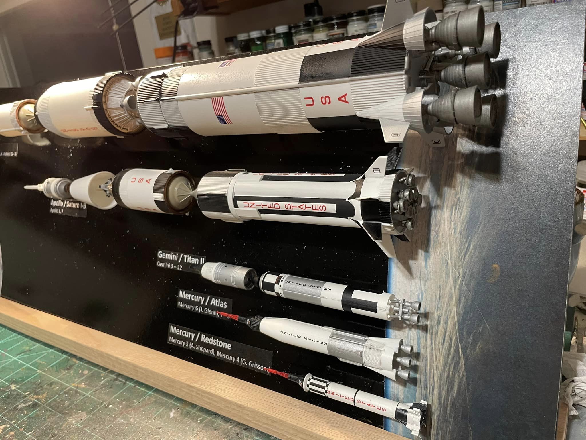 Manned NASA Rockets - Mercury, Gemini, and Apollo (AMT 1/200 w/ custom display)
