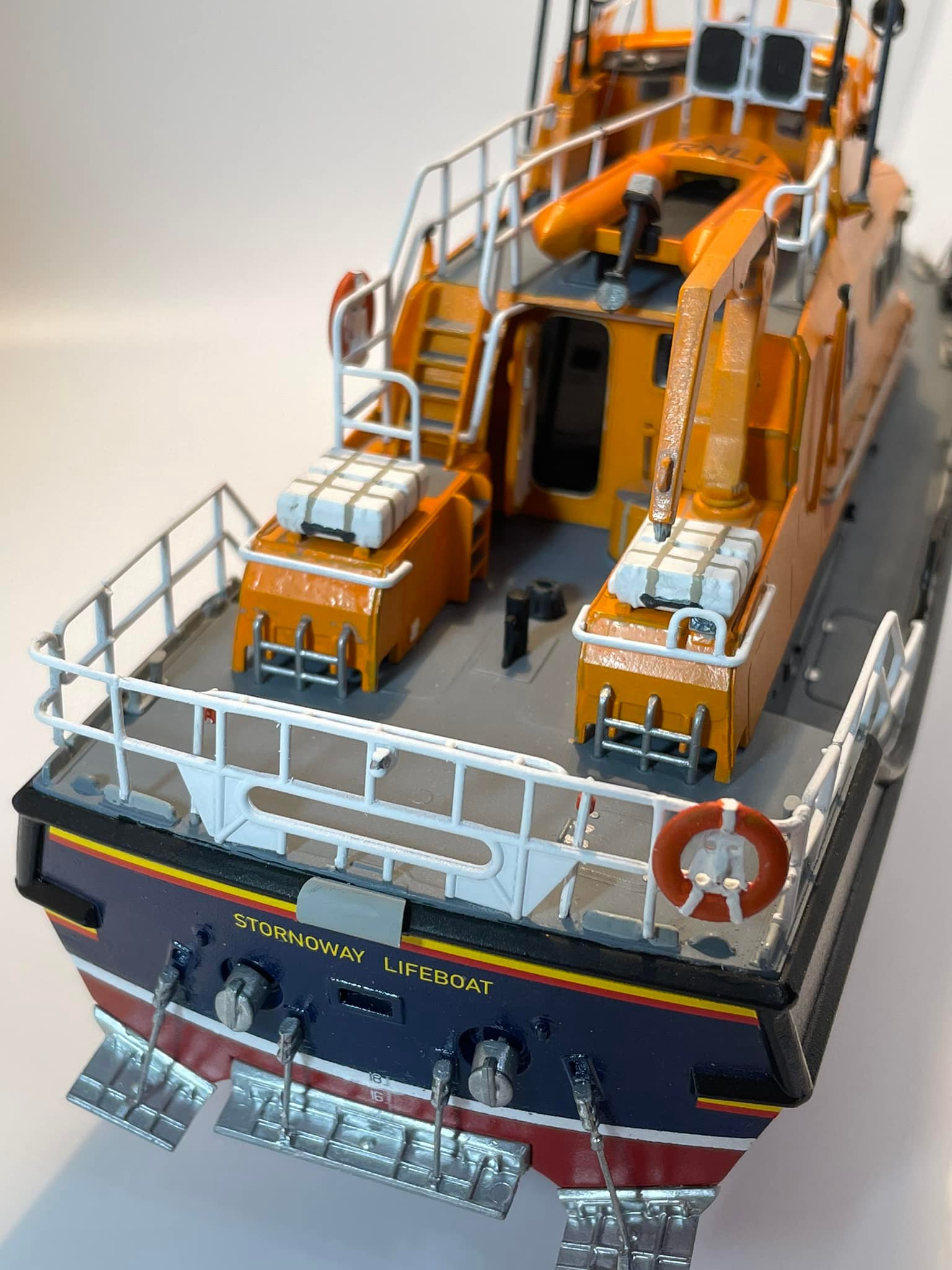 RNLI Severn Class Lifeboat, Stornoway, Scotland (Airfix 1/72)
