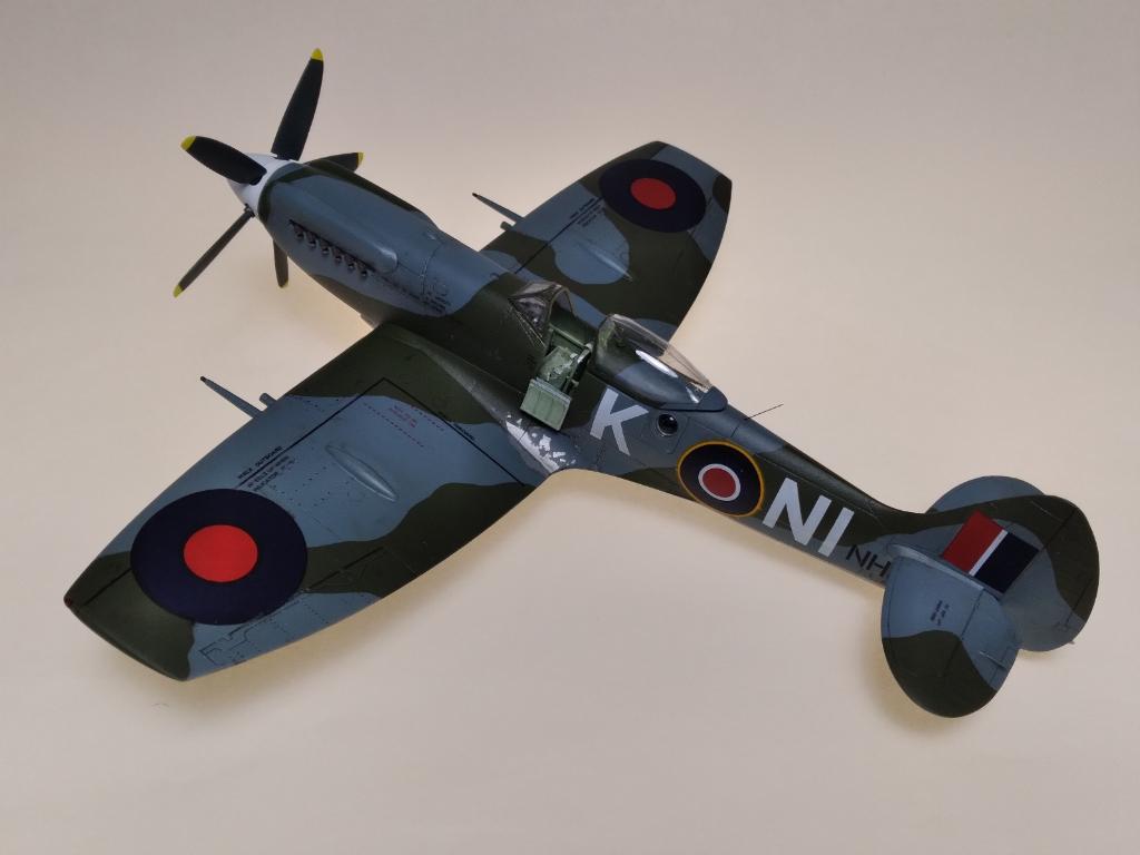 Spitfire FR. XIVe, 451 Squadron RAAF, Germany, December 1945 (Academy 1/48)
