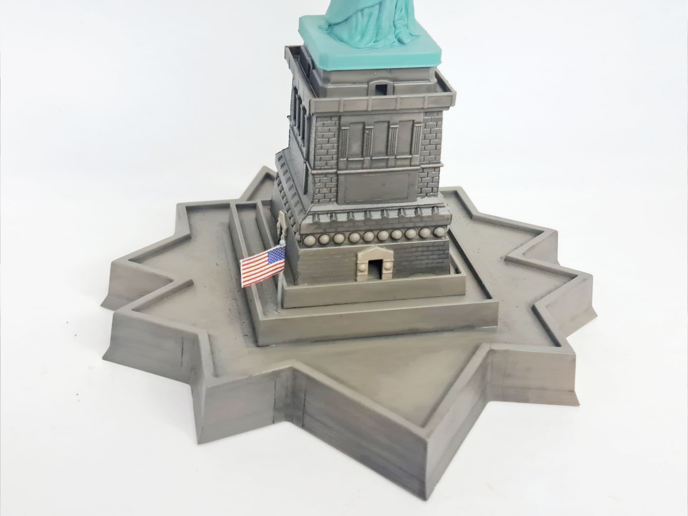 Statue of Liberty (Italeri)
