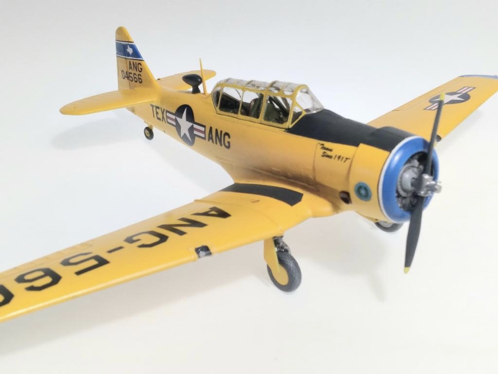 T-6G, Texas Air Guard, Ellington AFB, Mid-1950s (Monogram 1/48)
Part of the TEX ANG Group Build for 2023 IPMS Nationals. Custom decals by Ian Latham and Devon McCullogh.
