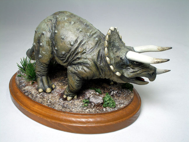Triceratops (Revell 1/13) 
