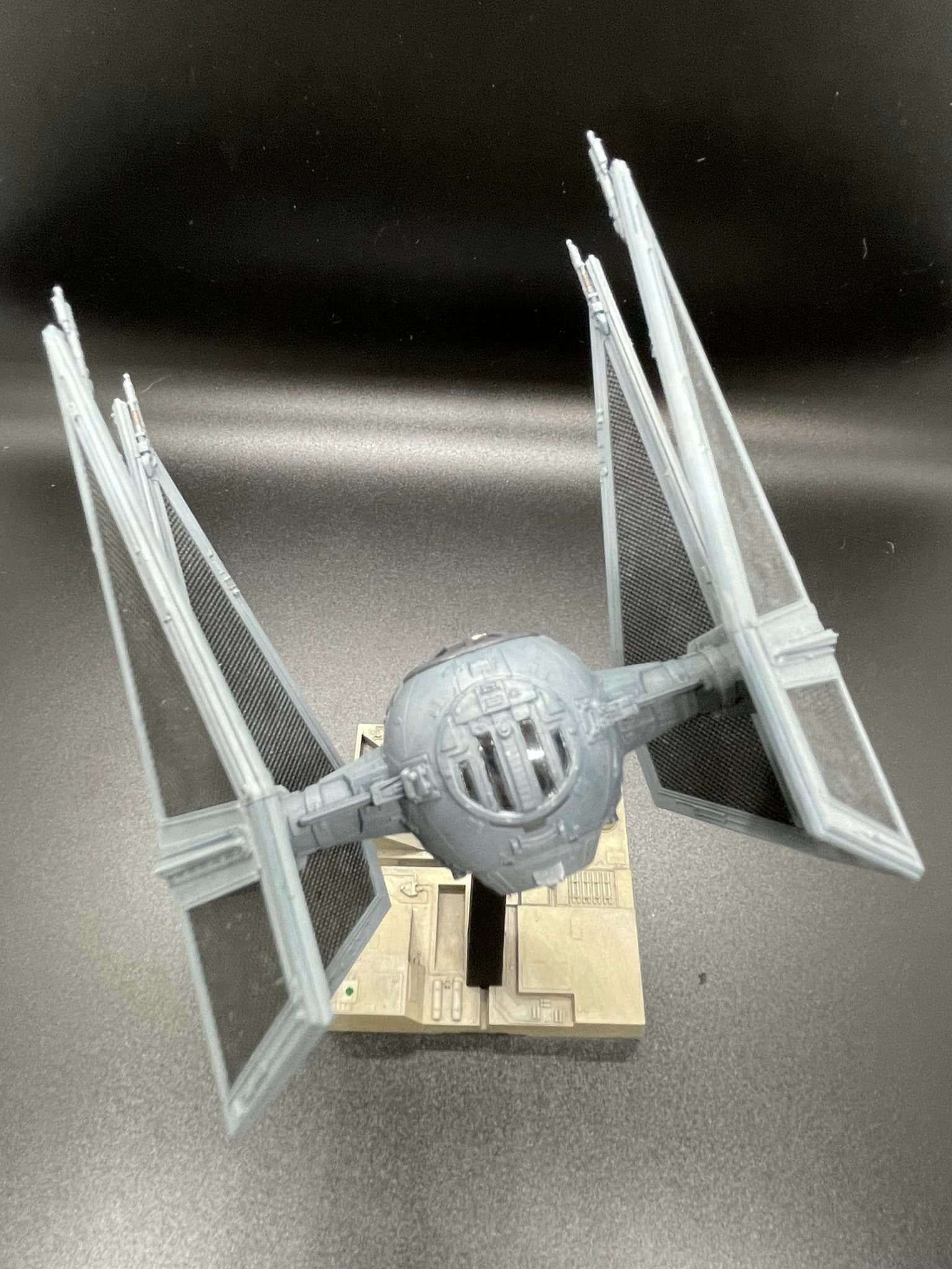 TIE Interceptor (Ban Dai 1/72)
