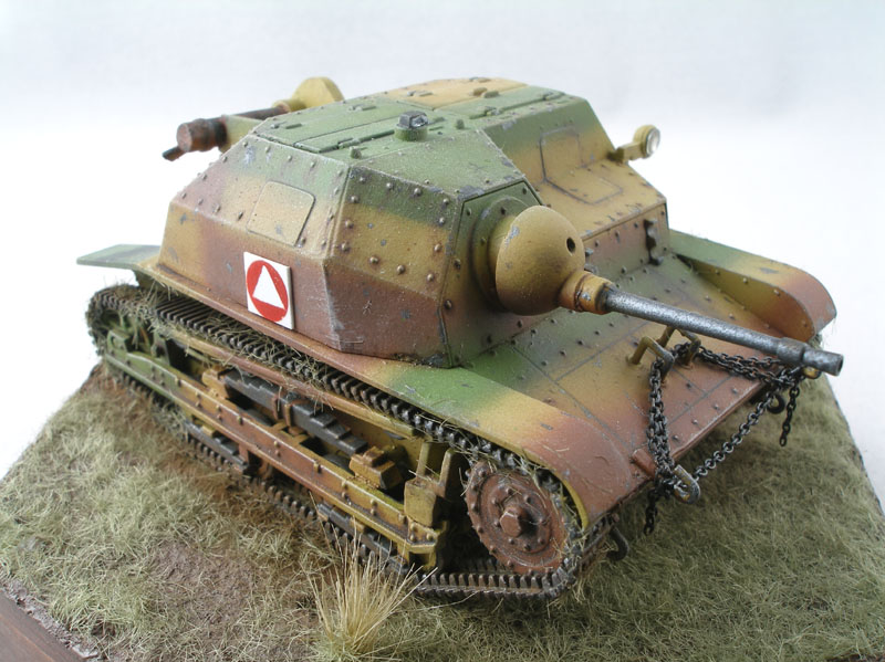 Polish TKS Tankette w/ 20mm gun (Skala 1/35)
