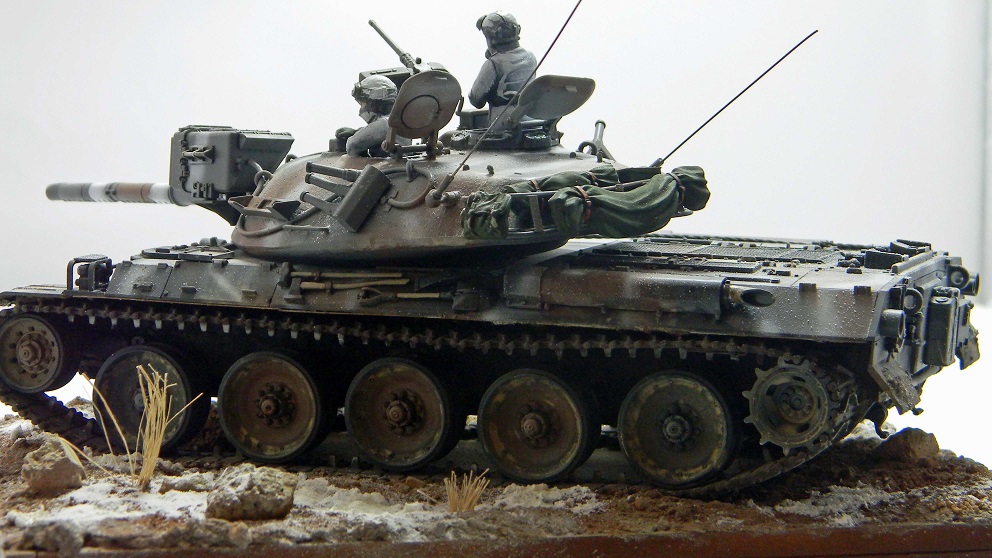 Type 74, Japanese Winterized Version (Tamiya 1/35)
