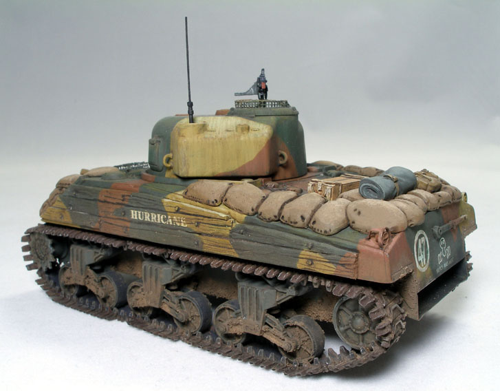 WWII USMC Sherman
Simple conversion with Tamiya 1/48 M4 and Verlinden USMC Sherman set.
